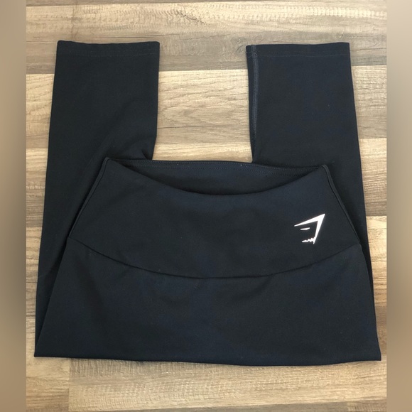 Gymshark Cropped Black Seamless Leggings - Picture 3 of 10